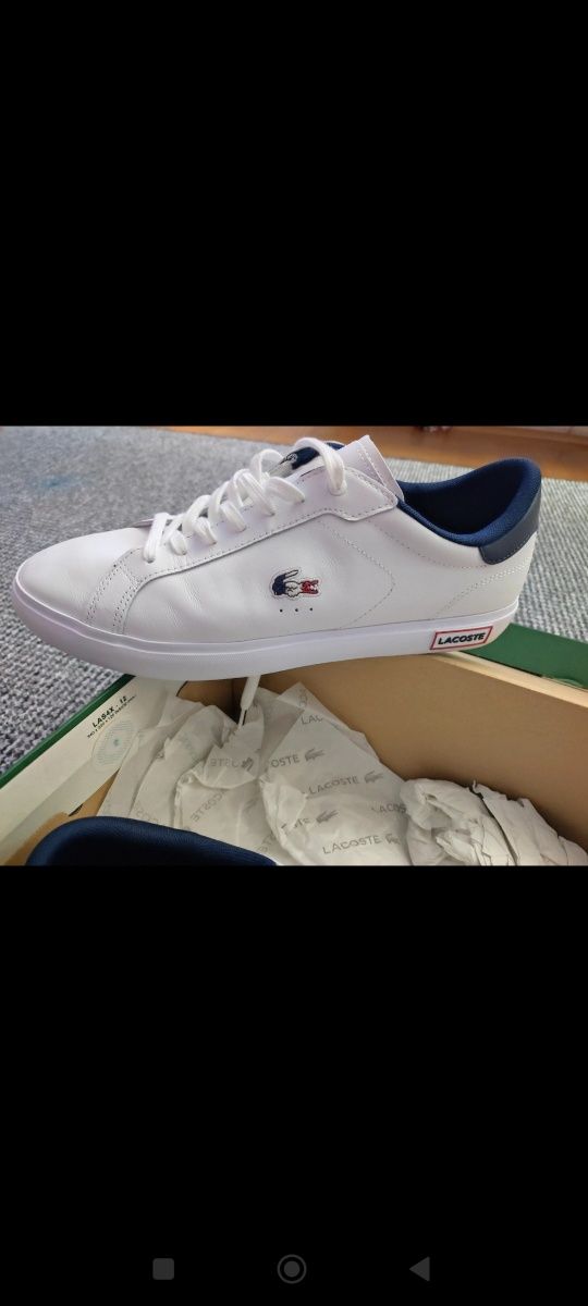 Nowe buty lacoste