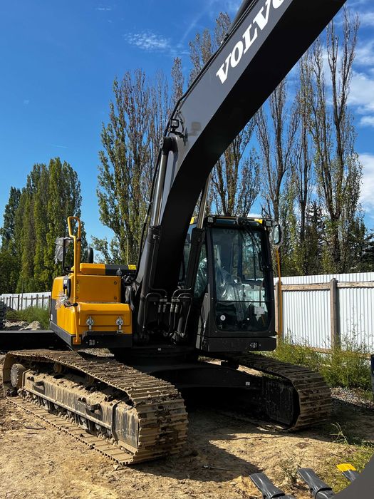 Оренда Гусеничний, Колісний Екскаватор Стрий, Львівська область