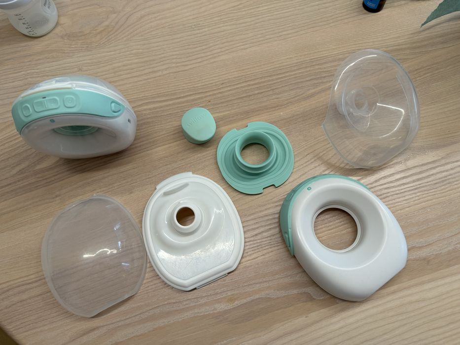 Молоковідсмоктувач Willow go hand free  молокоотсос