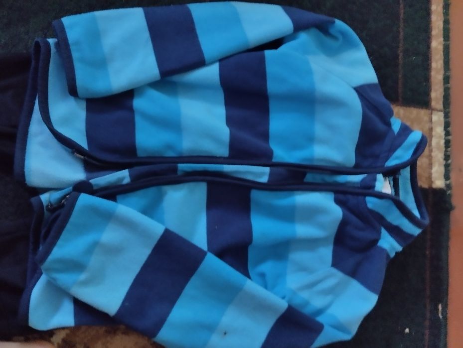 Дитяча фліска продам