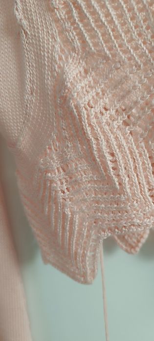 Casaco cor de rosa - tamanho S/M. Usado