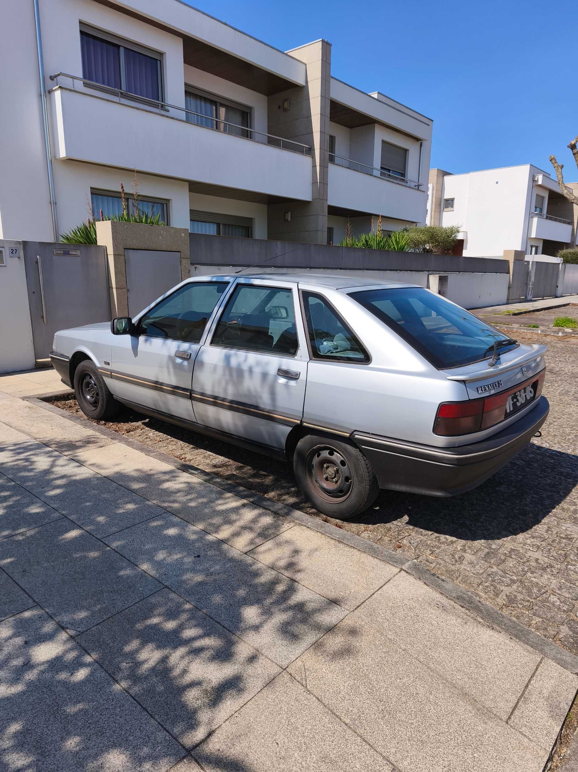 Vendo Renault 21