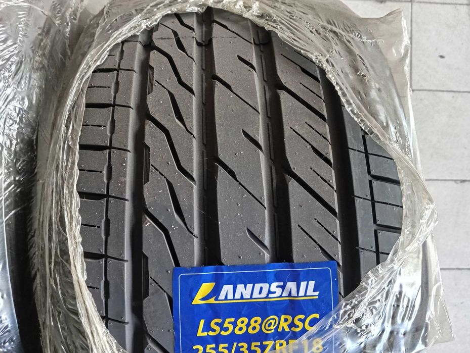 2 Pneus NOVOS 255/35ZR18 90W Landsail LS 588 RunFlat