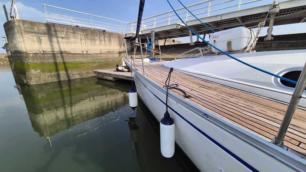 Sprzedam udział w Jachcie Pełnomorskim Benetou 43