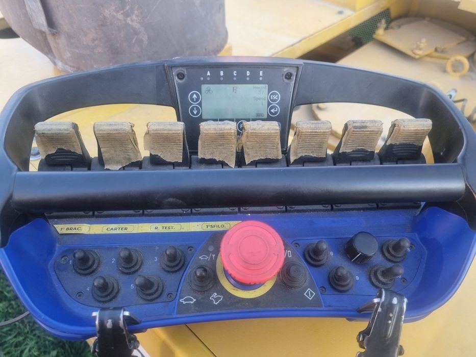 Бурова установка гусенична, trivelsonda, буріння під сваї, Маїт