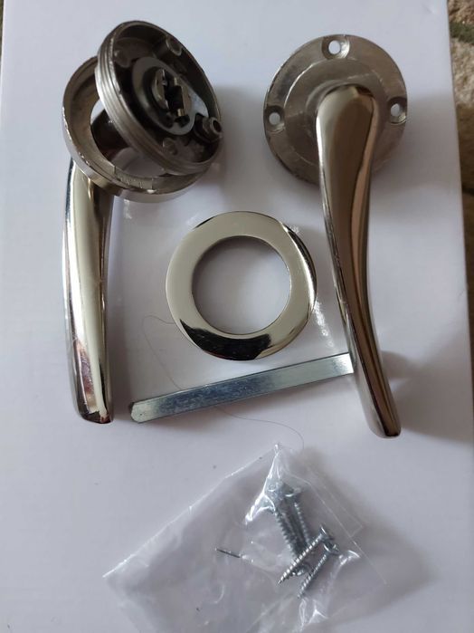 +Ручка дверна роздільна+