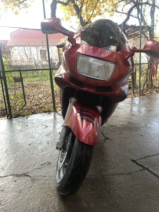 Кавасаки ззр 400 01г