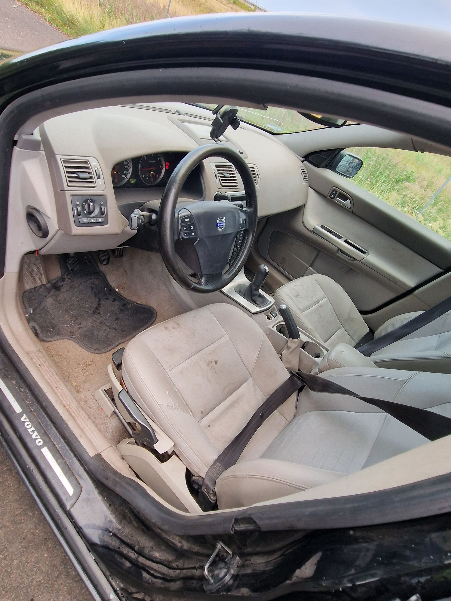 Części volvo v50 s40 2.0 136km 1.6 109km 1.8 125km alternator skrzynia