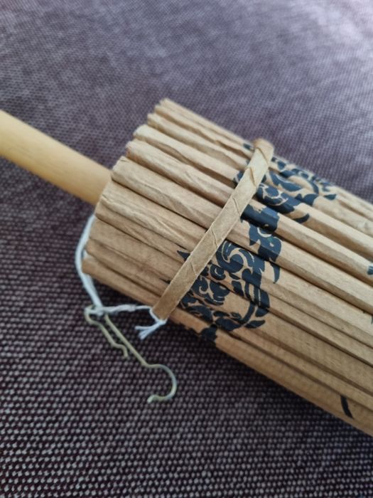 Stara parasolka azjatycka,chińska,cena za 1 sztukę