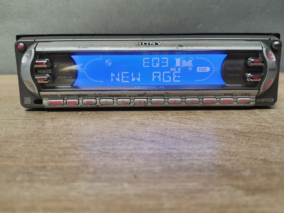 Radio samochodowe SONY CD z Mp3 Kultowe CDX-F5550 3x RCA na wzmacniacz
