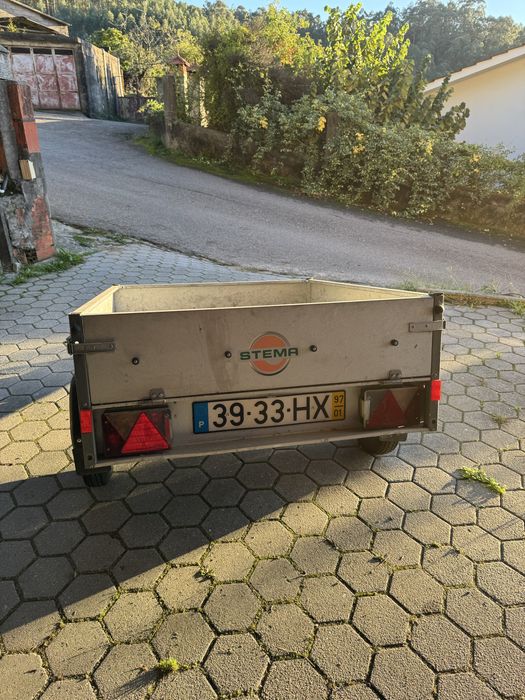 Reboque/atrelado STEMA 300 kg