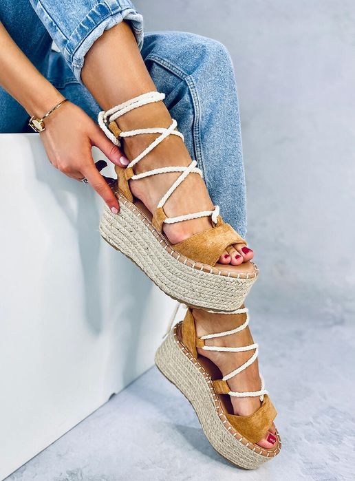 Espadryle Na Koturnie Marge Camel