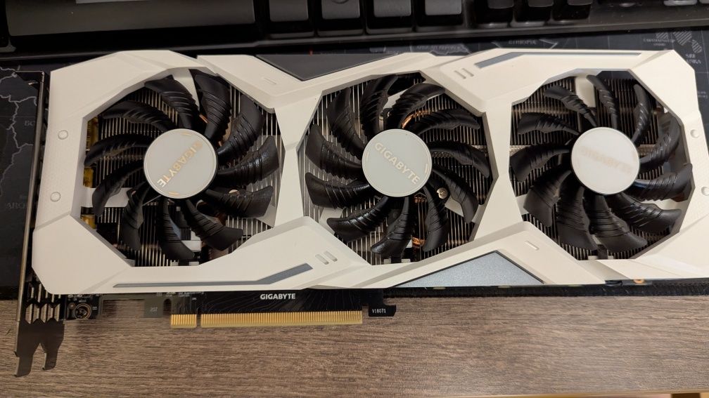 RTX 2060 SUPER 8гб (обслужена повністю) ТОРГ