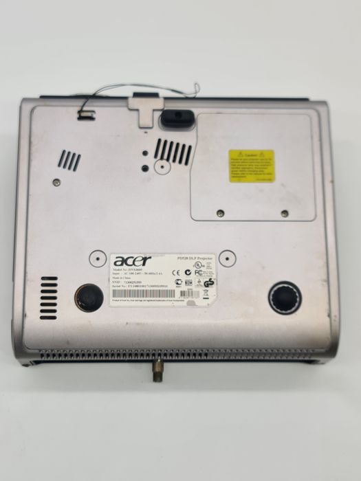 Projector portátil ACER PD528