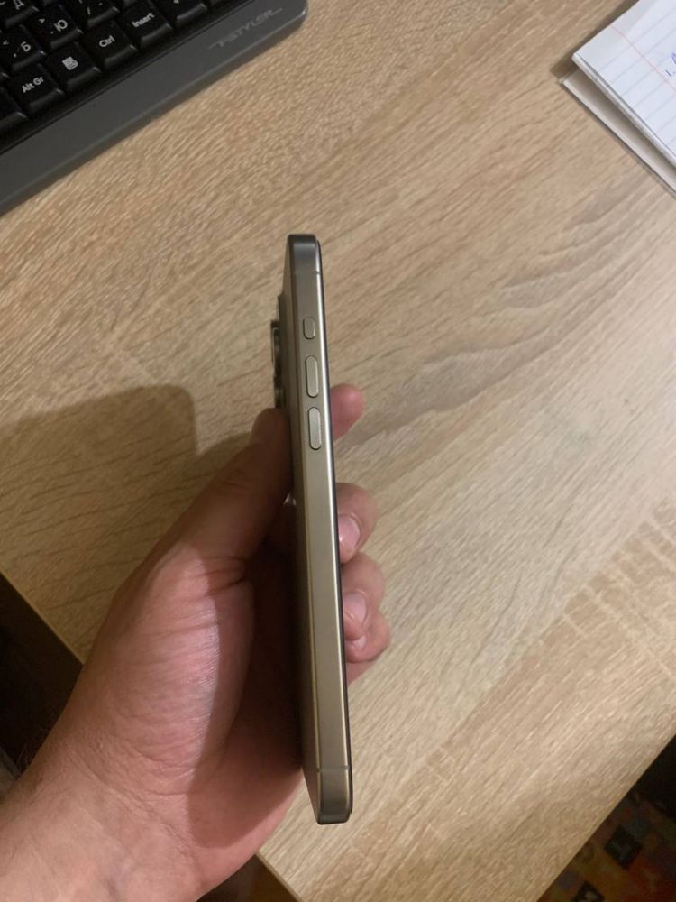 Iphone 15 pro max 256gb R sim