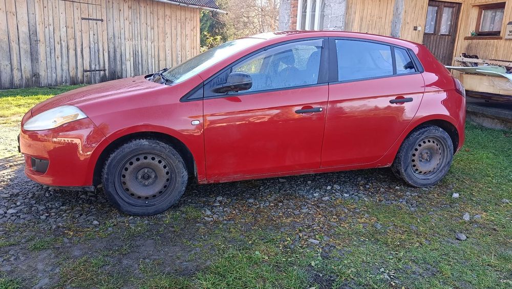 Fiat Bravo Fiat bravo 2 1.4 90km+LPG uszkodzone ,cena do negocjacji