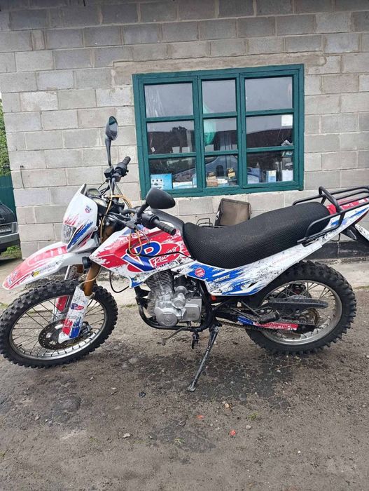 Viper r 200 кубів на ходу сів поїхав