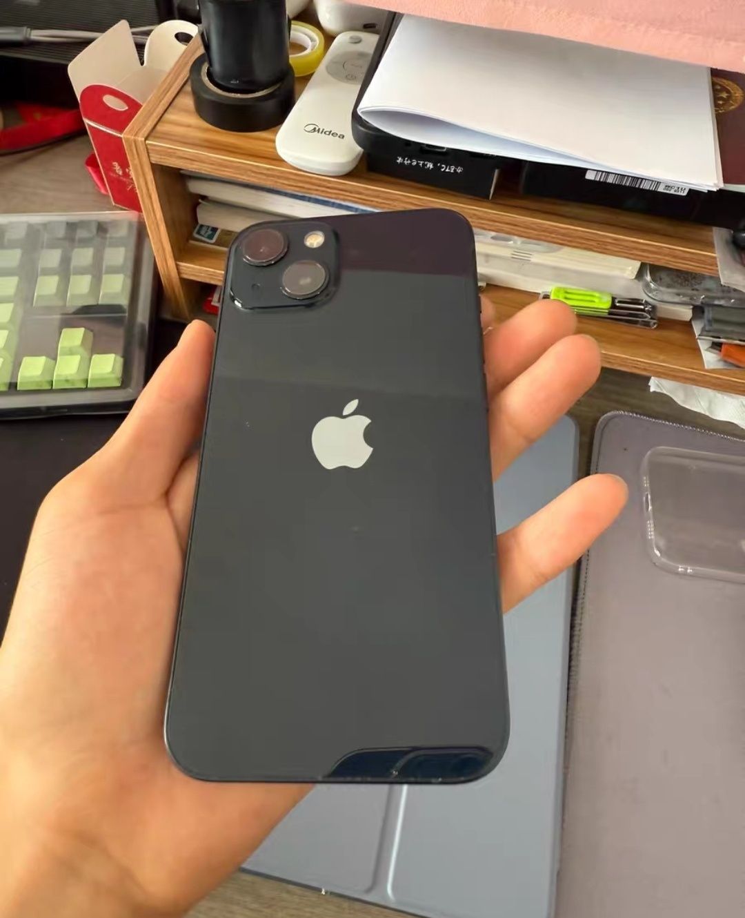 iPhone 13 128 ГБ 89% АКБ