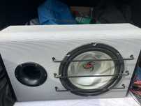 Продам сабвуфер с усилителем  Magnat 400w..