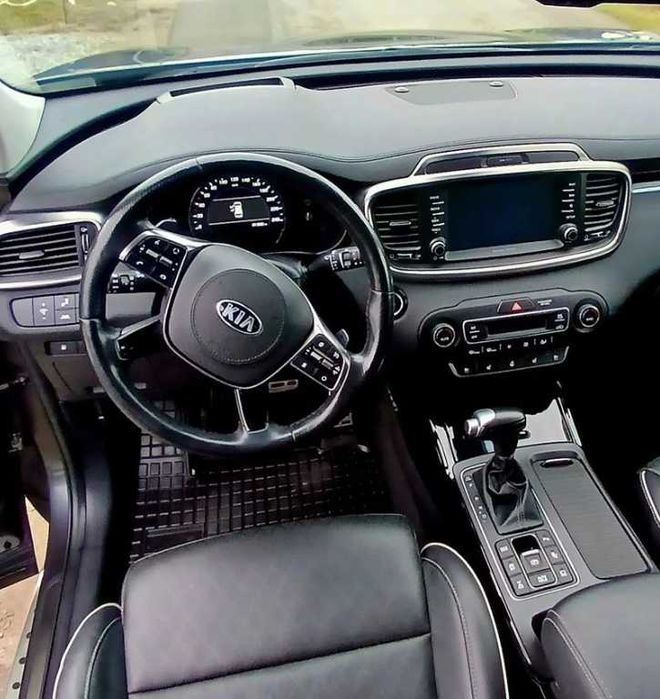 Автомобіль  з Європи Kia Sorento 2.2 CRDI GT Line 2019 7-місний