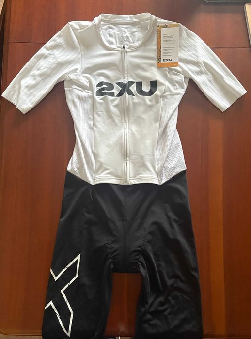 Trisuit Aero 2XU / Fato de Triatlo Aerodinamico 2XU