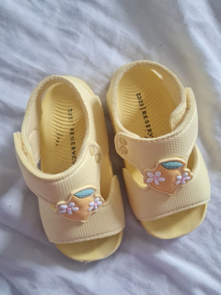 Sandałki, sandały dzieciece, buty