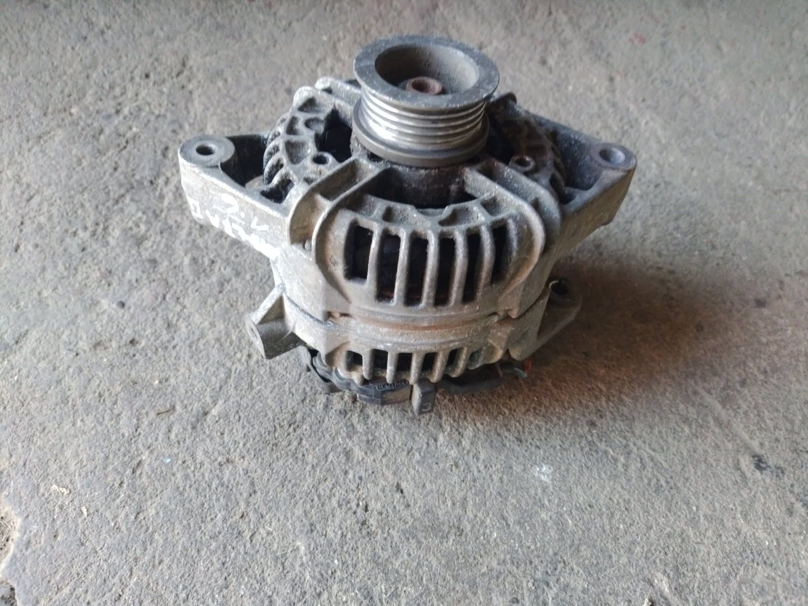 Alternator do opel Vectra c 1.8, astra, zafira