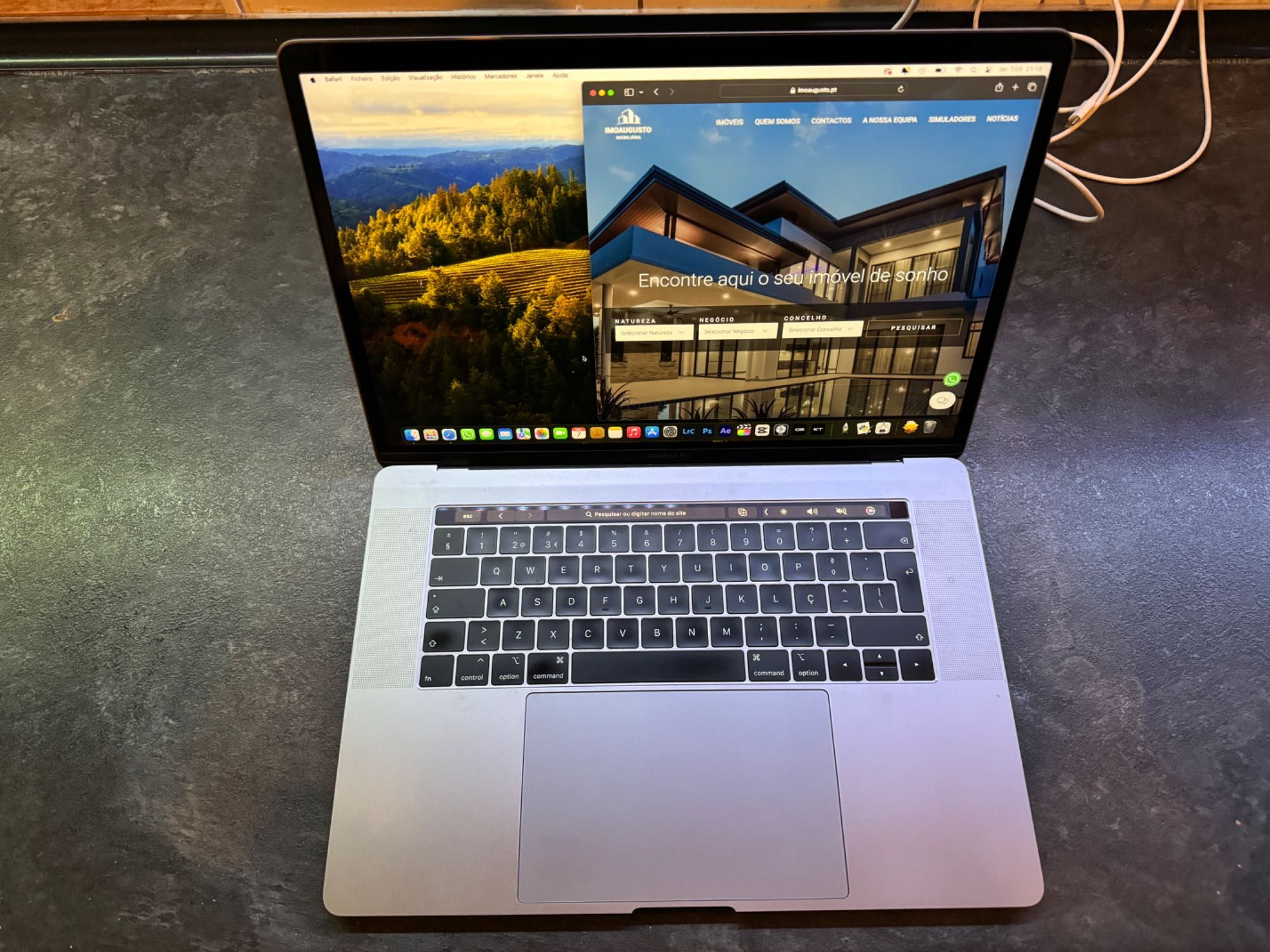 Apple MacBook Pro 2018 | 15.4" | Touch Bar