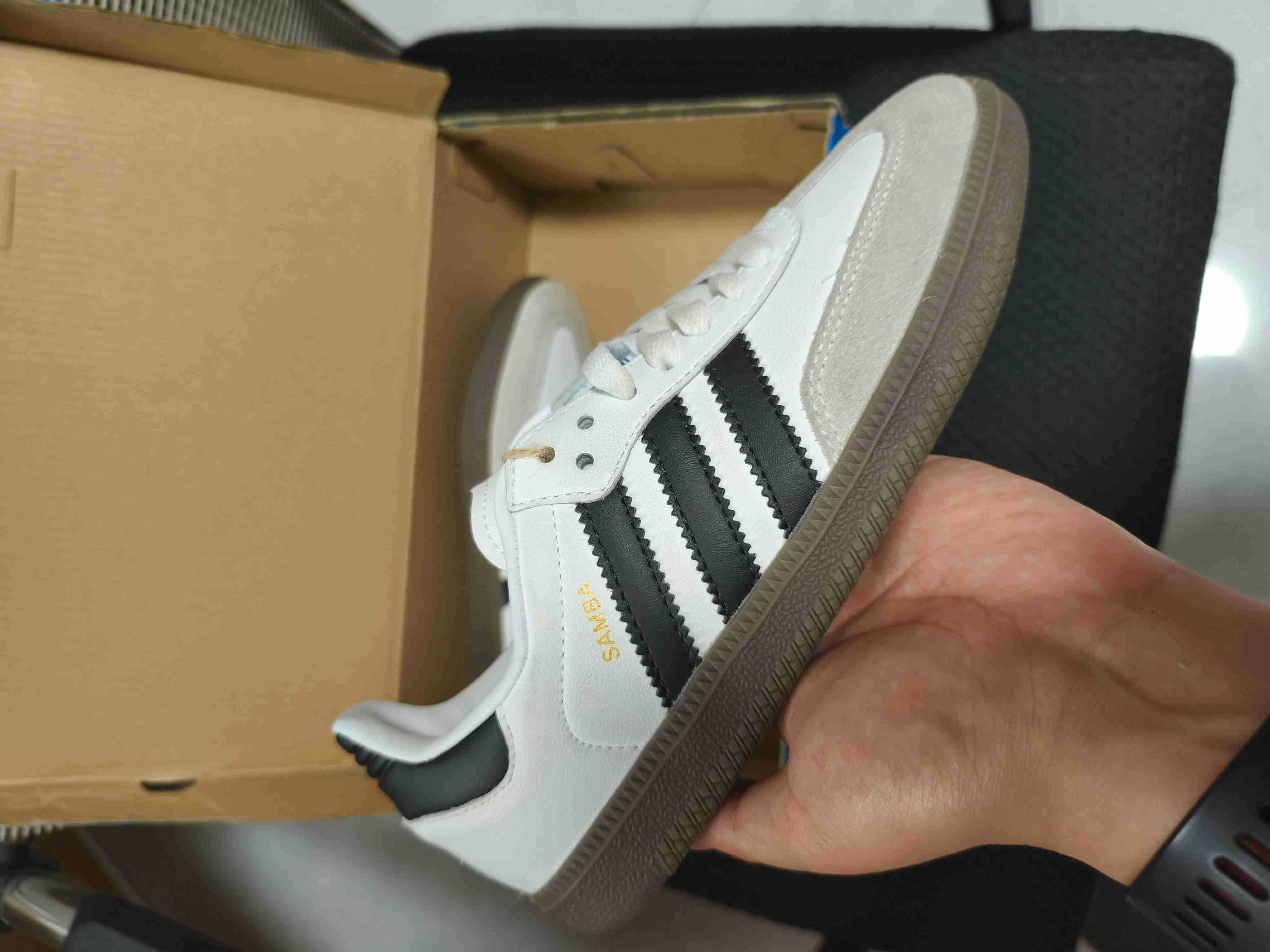 Adidasy damskie, białe, rozmiar 38