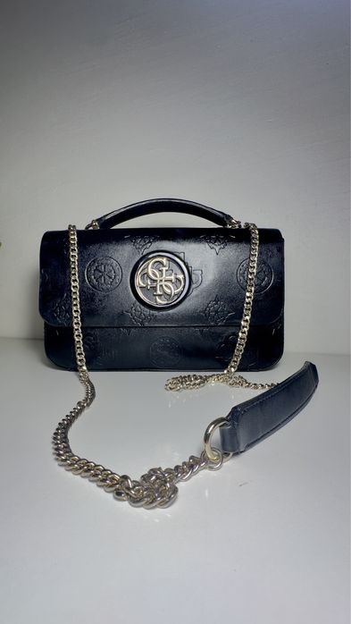 Torebka czarna GUESS