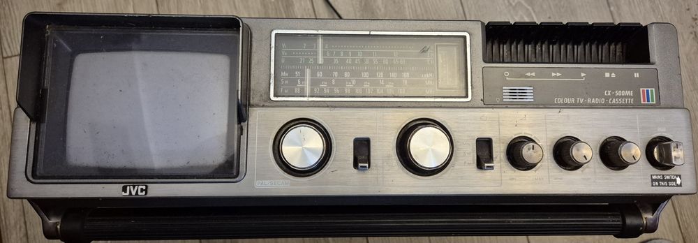 Radiomagnetofon JVC CX-500ME