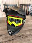 Kask LS2 Rozmiar S w zestawie z goglami SHOT