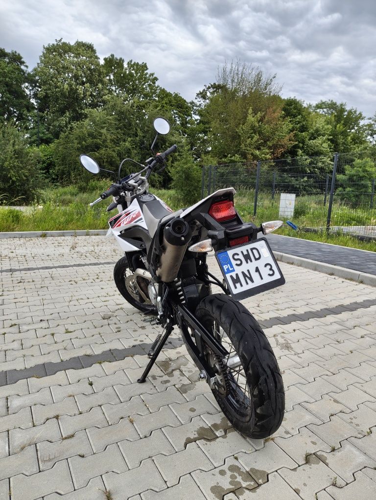 Yamaha wr125x 2010r 15.2k przebiegu