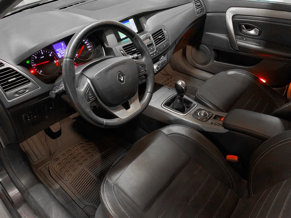 Renault Laguna Aceitamos Retomas/CPLP/Titulo