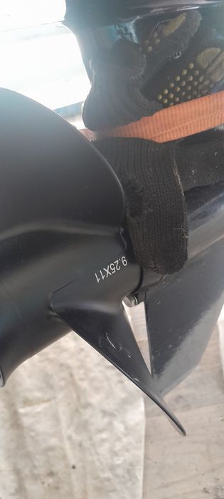 Лодочний мотор Mercury F20