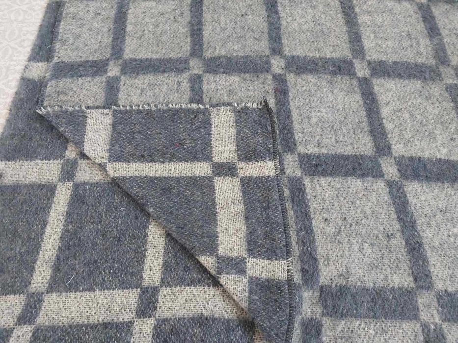 Ковдра напіввовняна клітка Одеяло полушерстяное 140*205. Роздріб / опт