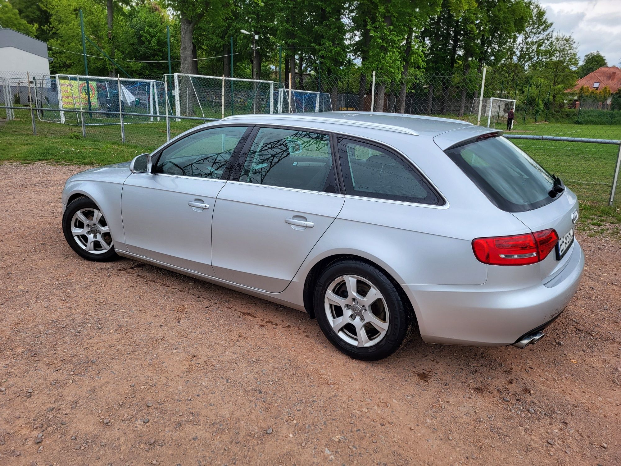 Audi A4 B8 Avant 2.0 tdi 136km