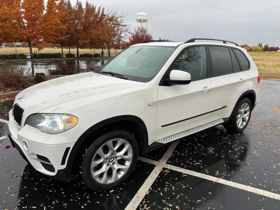 BMW X5 xDrive35i      2013