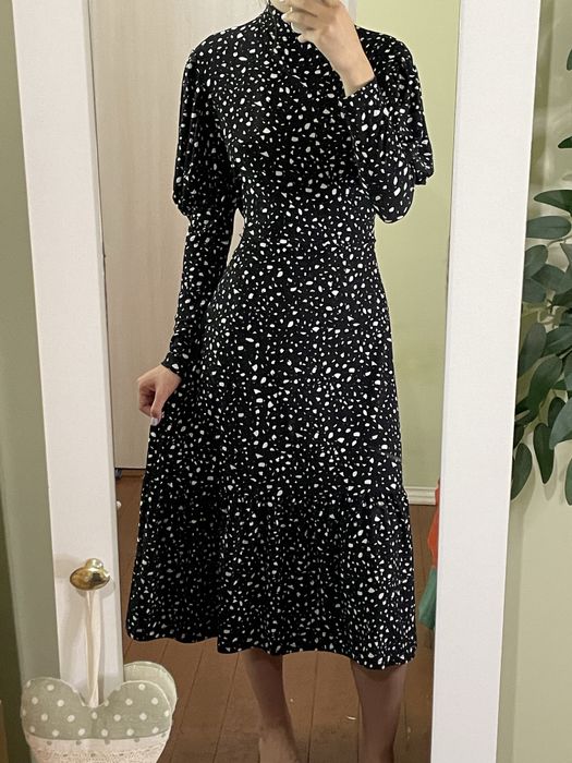 Сукня міді Женское платье