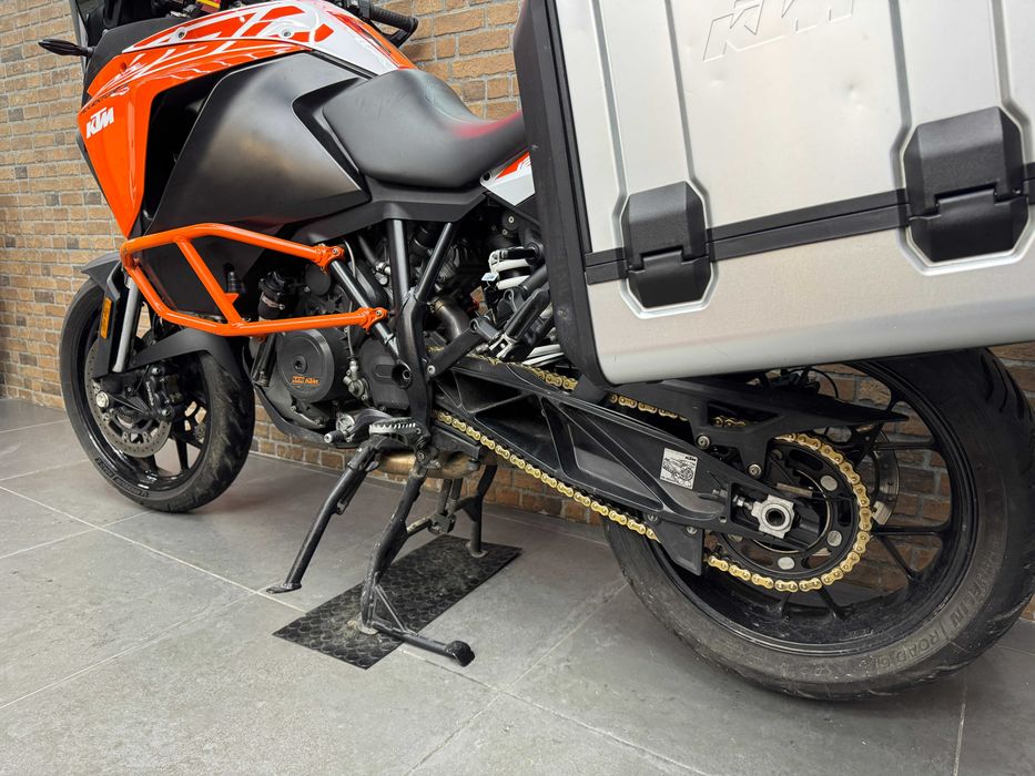 KTM 1290 Super Adventure MAR 17 34 mil Kms