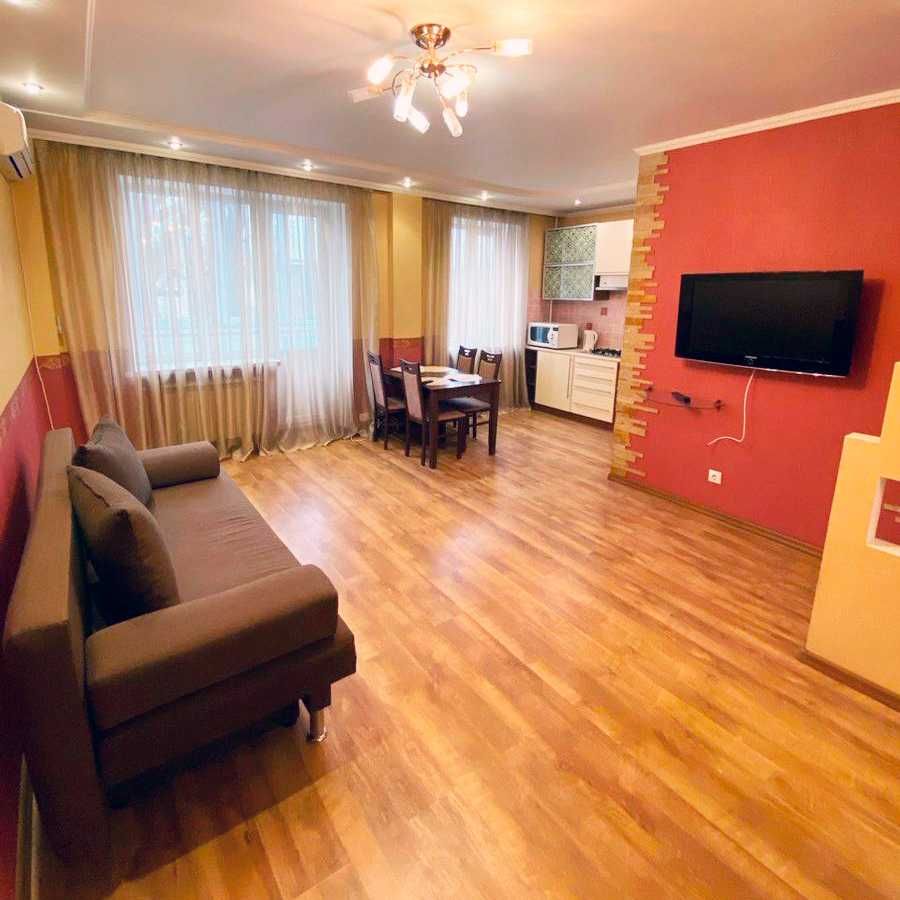 Оренда 1 кімнатної квартири в Центрі, Берестейський, 1 метро Вокзальна