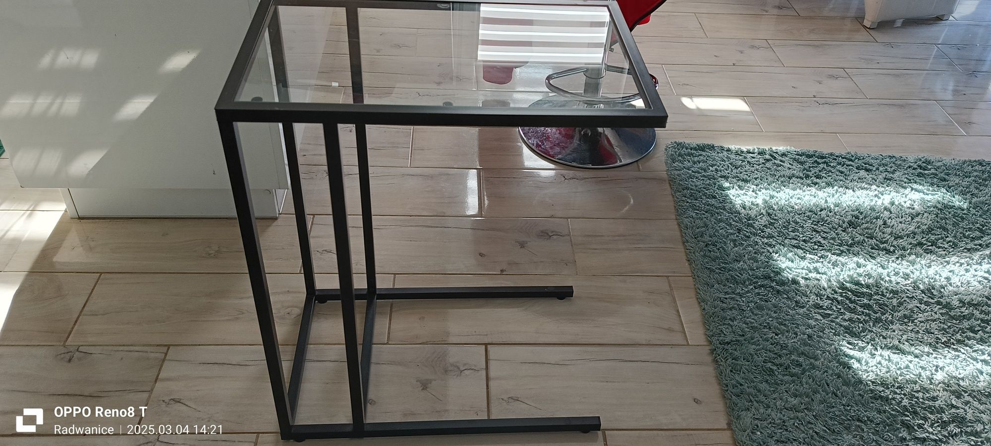 Stolik pod laptopa ikea