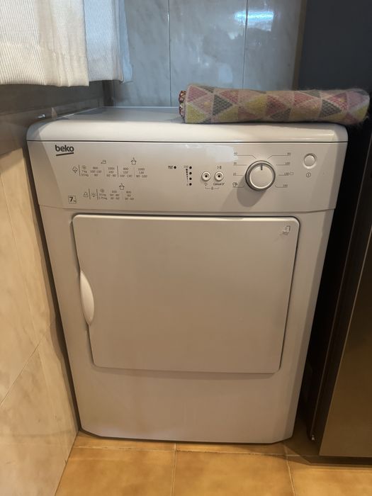 Maquina de Secar Roupa BEKO