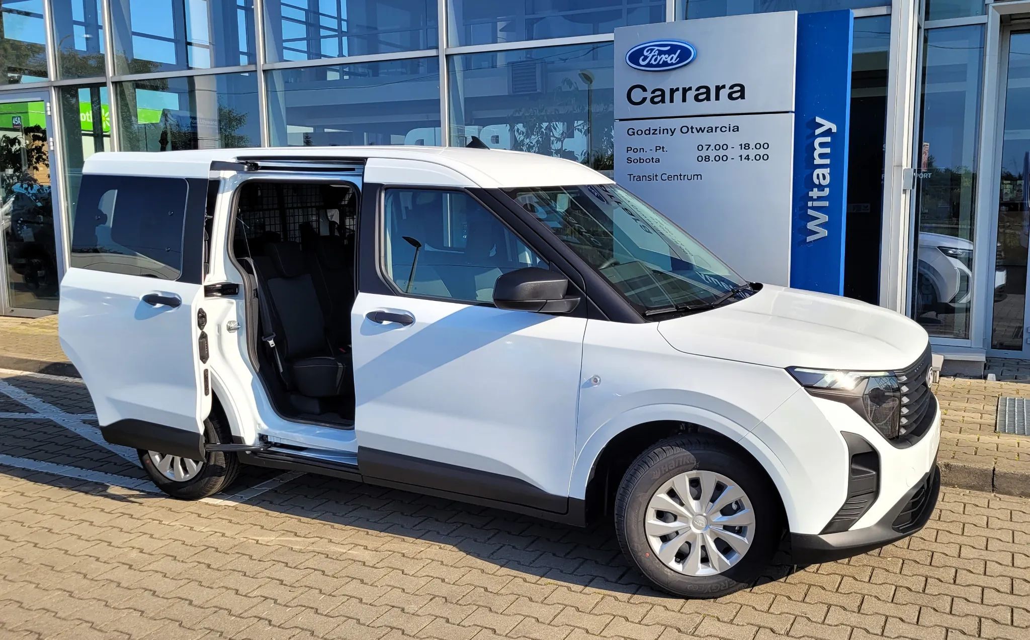 Ford Courier Transit Courier Kombi 1.5 EcoBlue 100KM, M6. Ruchoma przegroda z kraty