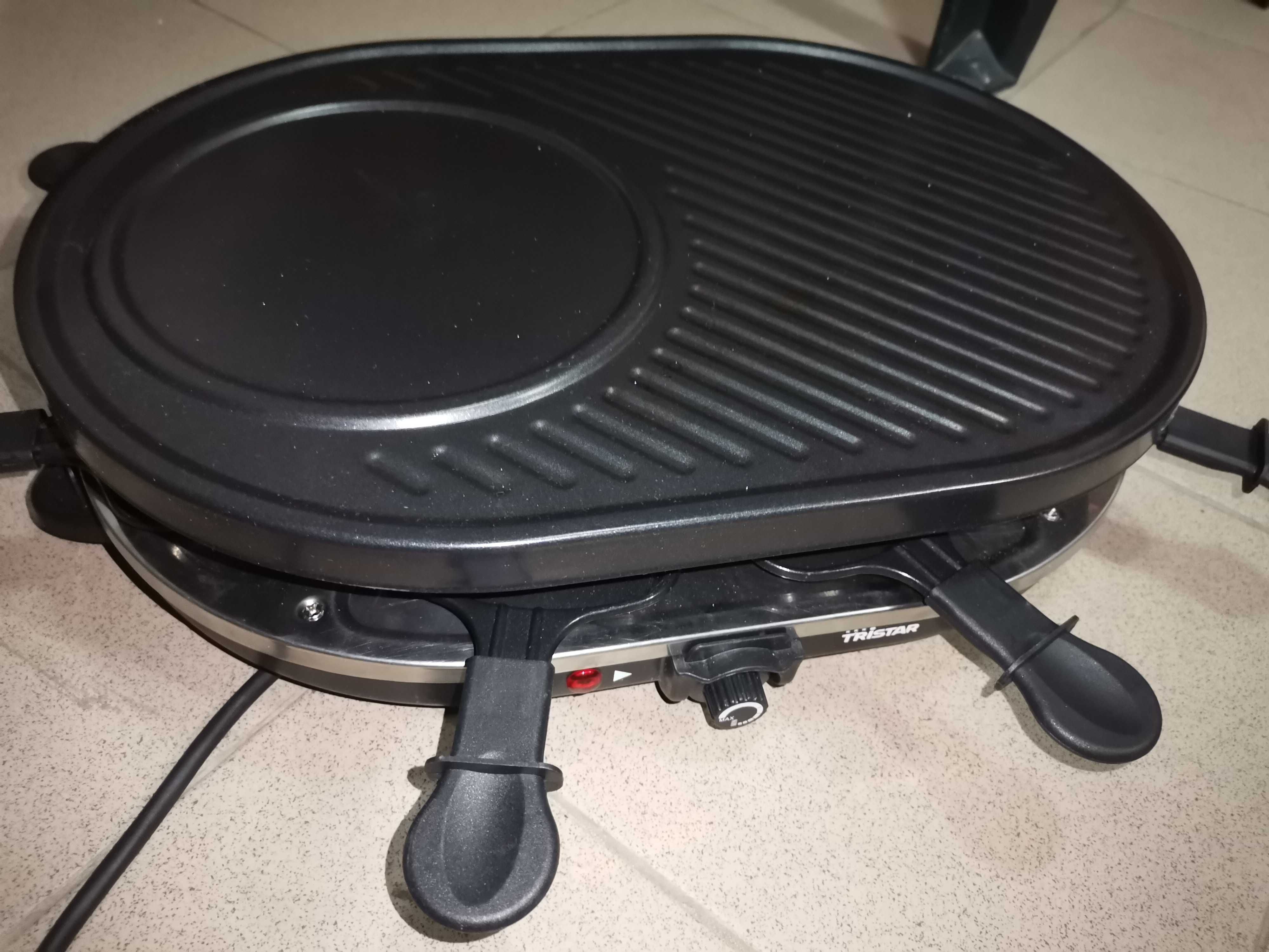 Grill domowy elektryczny rodziny dla 8 osób Tristar RA2996 43 Cm +8