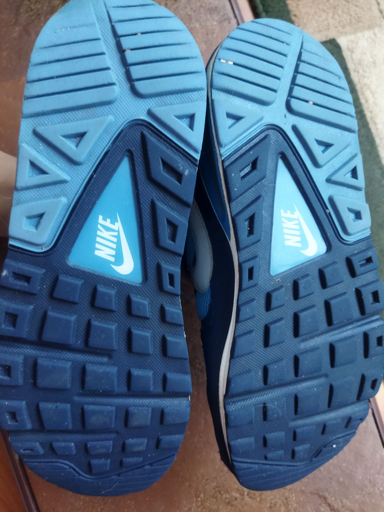 Кросівки Nike Air  40 розмір