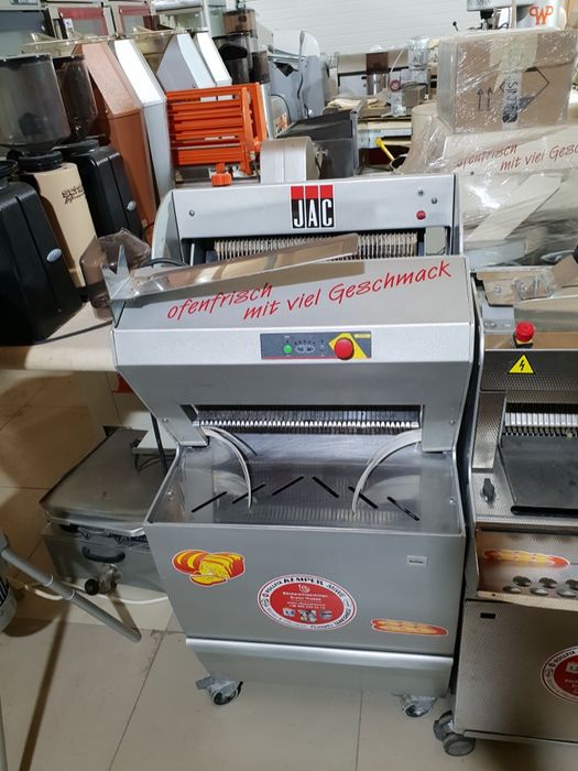 Хлеборезка для пекарни Автомат JAC с Германии