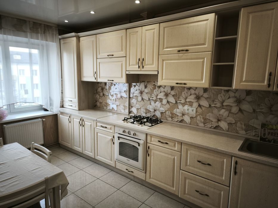 Оренда двокімнатної квартири на Київській біля ЦУМу