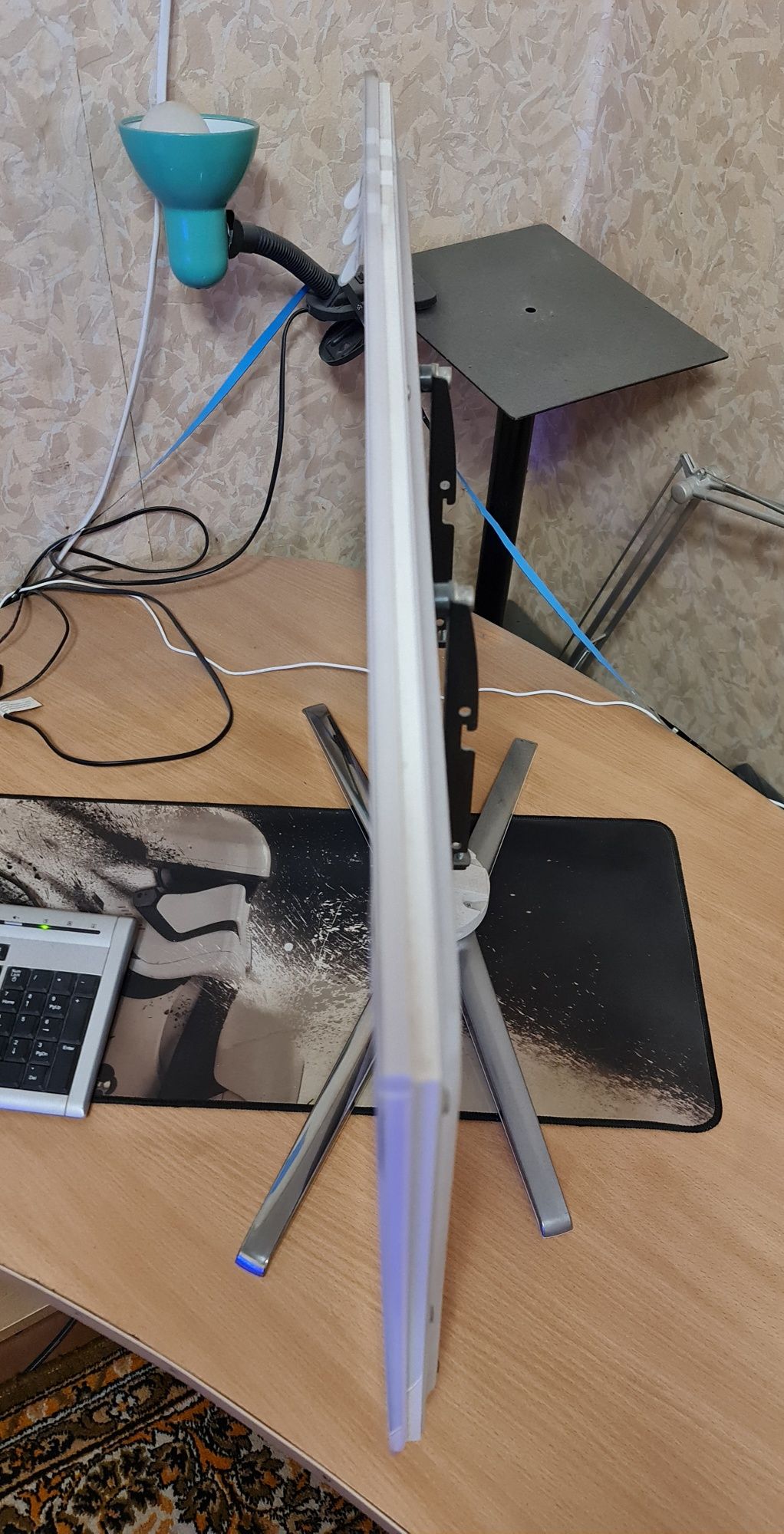 Телевізор Samsung LED 32, модель ue32c6510uw