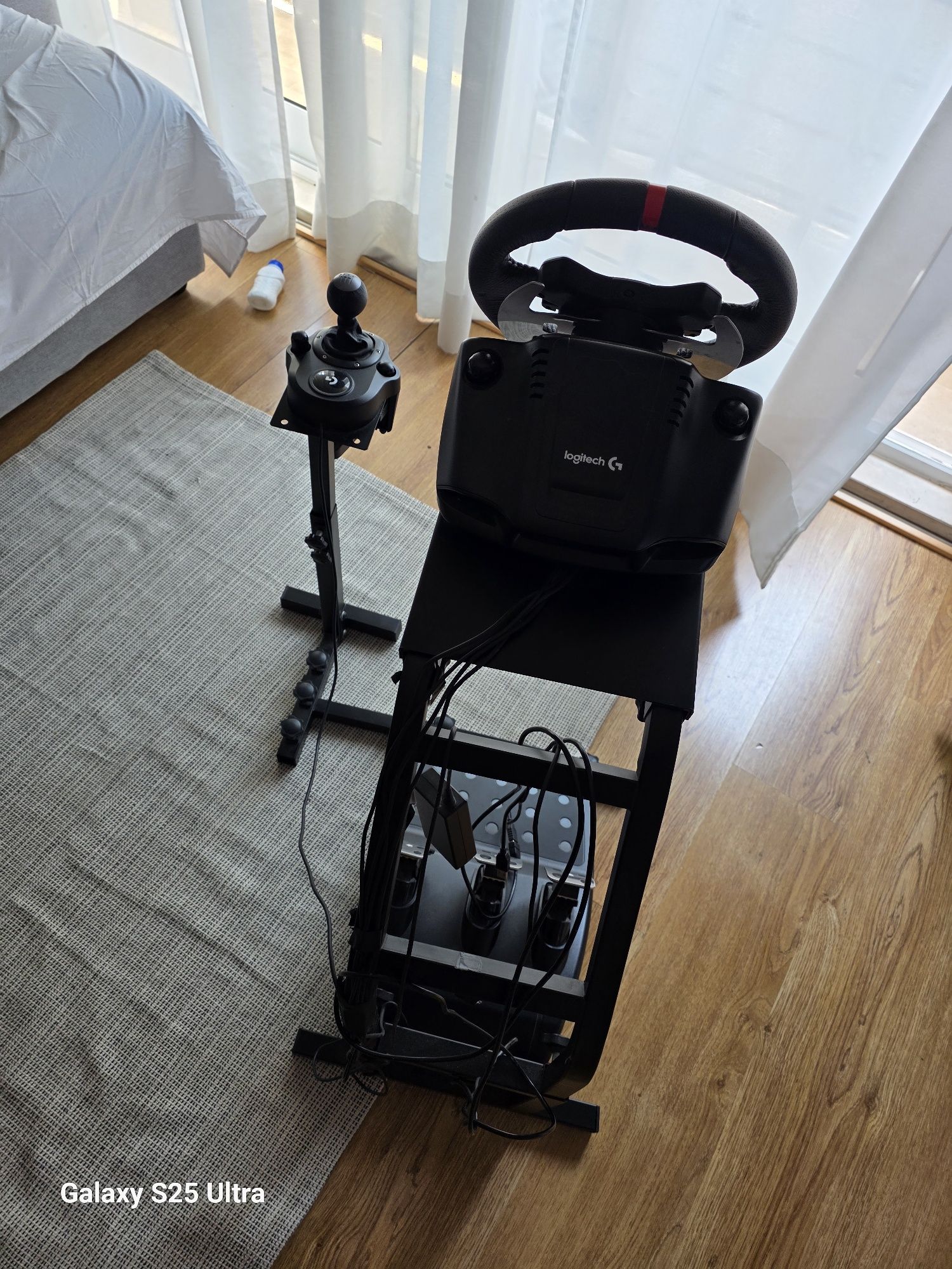 Volante logitec g23 com estrutura
